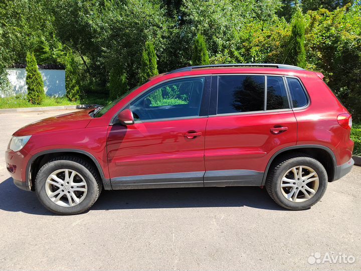 Volkswagen Tiguan 2.0 AT, 2010, 228 000 км