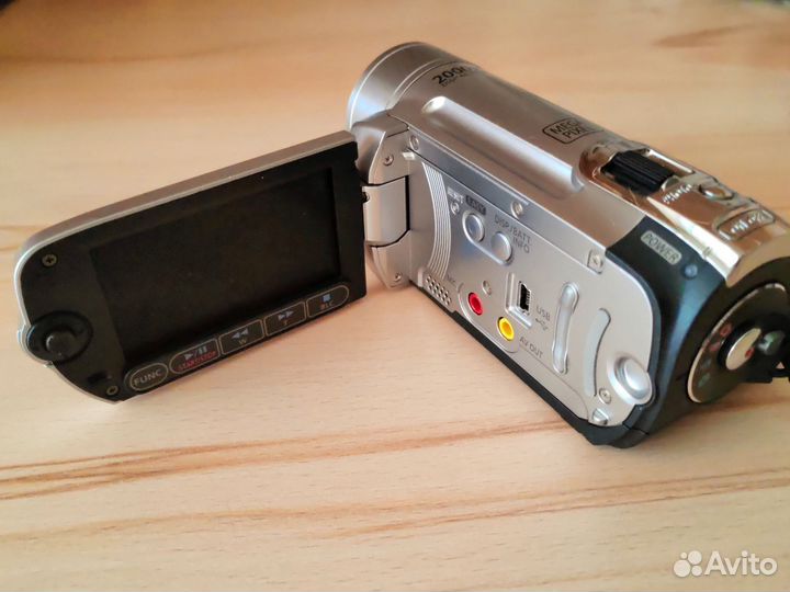 Видеокамера цифровая Canon FS10