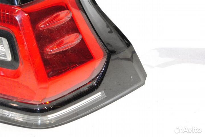 Фонарь задний правый Toyota Land Cruiser Prado 150