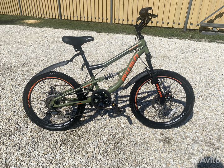 Велосипед горный подростковый