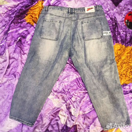 Джинсы