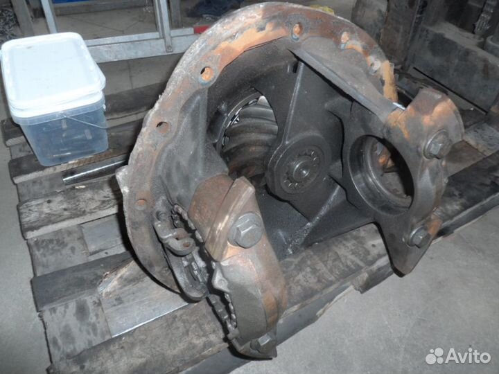 Корпус редуктора б/у scania 5 серия