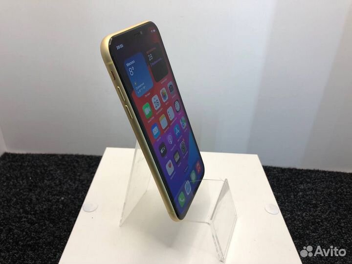 iPhone Xr, 64 ГБ