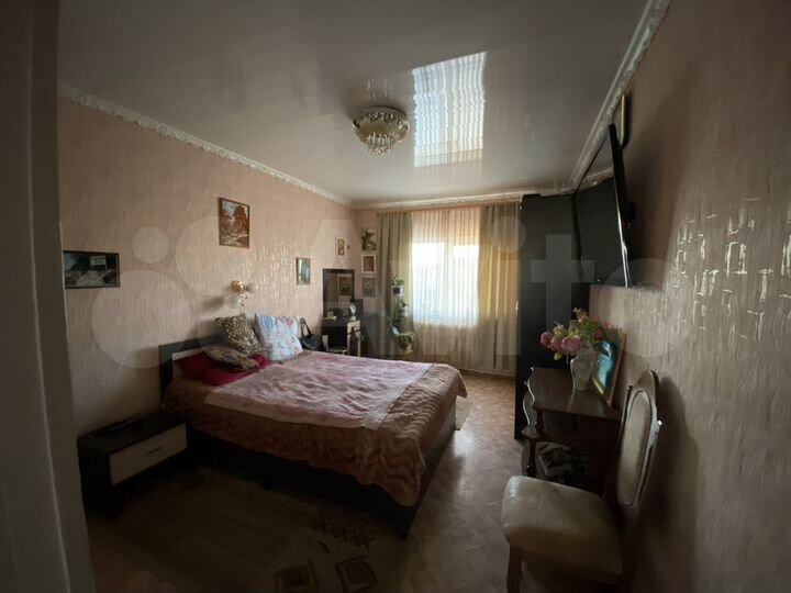 Дом 160 м² на участке 6 сот.