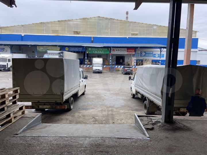 Склад, 210 м²