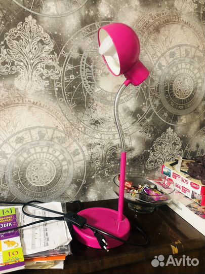 Лампа настольная