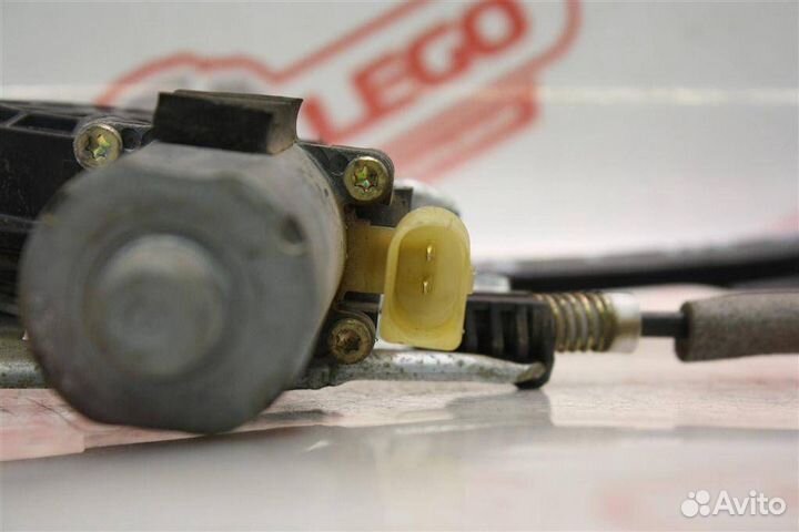 Стеклоподъемник электрический передний правый Ford