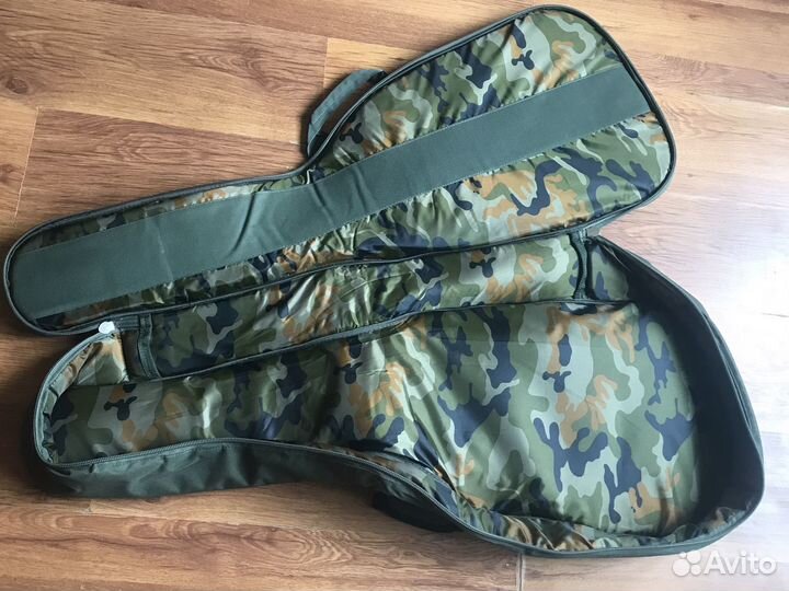 Гитарный чехол