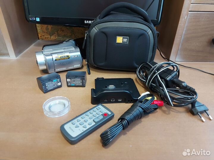 Видеокамера sony DCR-SR220E