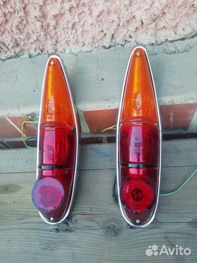 Фонари задние