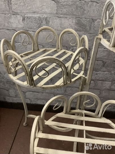 Подставка для 3-х цветов напольная мет. белая