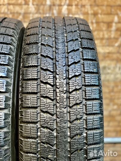 Toyo Observe GSi-5 225/65 R17