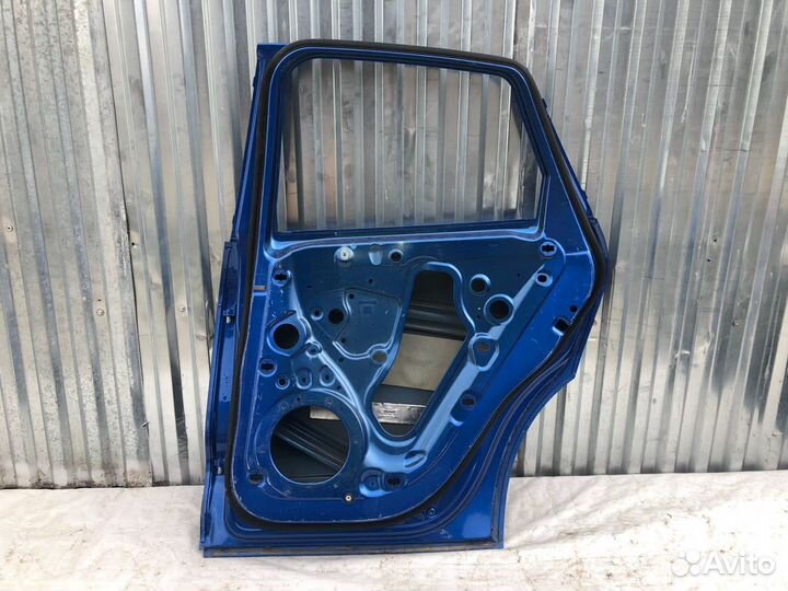 Porsche Macan 14- Дверь задняя правая 1579