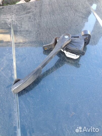 Педаль газа Вольво XC90