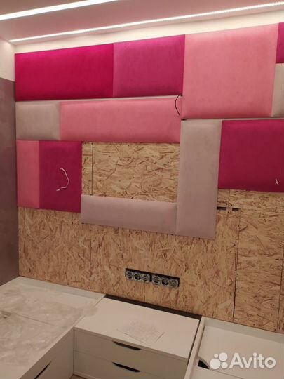 Мягкие стеновые панели и кровать