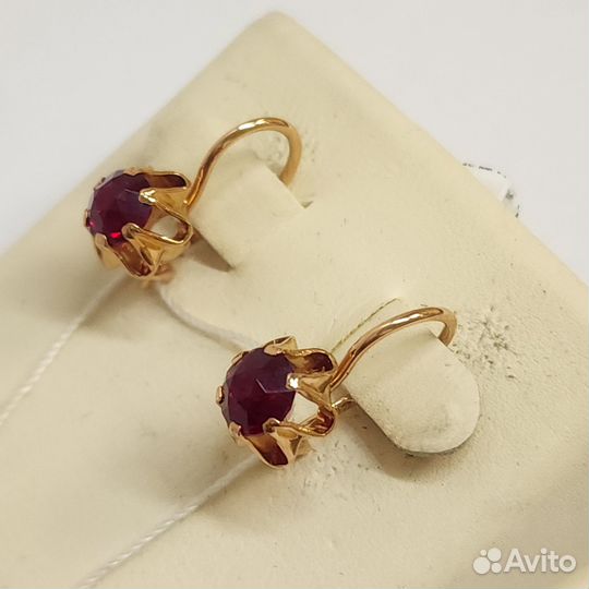 Золотые серьги СССР 583 проба с корундами 2,75