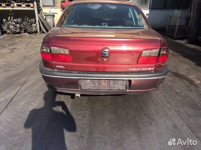 Разбор на запчасти Opel Omega B
