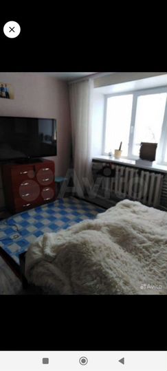 Доля в 2-к. квартире, 45 м², 5/5 эт.