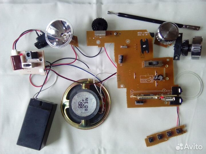 Зап/части на Радиоприёмник Х-Bass XB-161URT