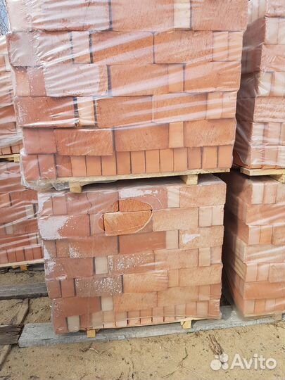 Кирпич полнотелый керамический красный обожженный