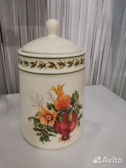 Банка для сыпучих продуктов