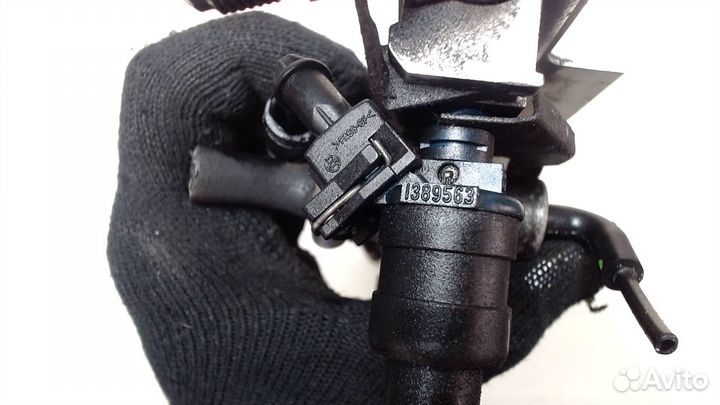 Форсунка топливная Volvo 850, 1996