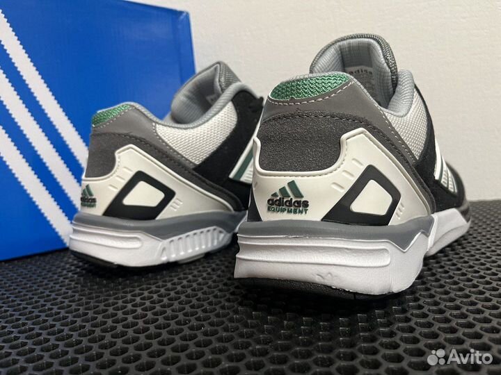 Кроссовки мужские Adidas торшен torsion торшин