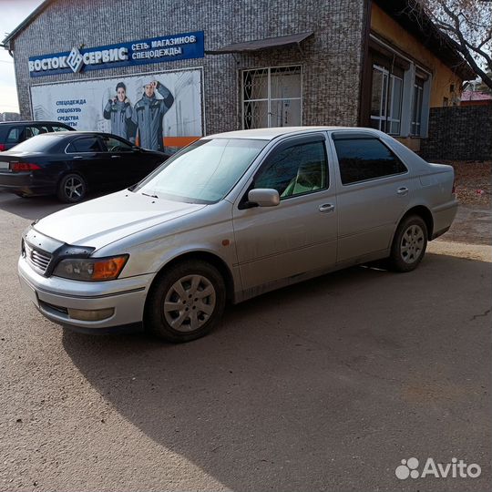 Toyota Vista 2.0 AT, 1998, 225 000 км