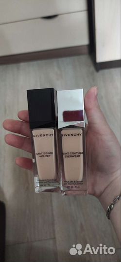 Givenchy тональный флюид