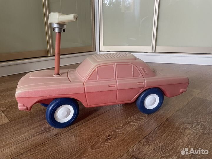 Колпаки на колёса для детской Волги