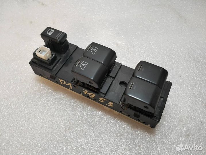 Nissan Skyline V36 Блок управления стекл. Б/У