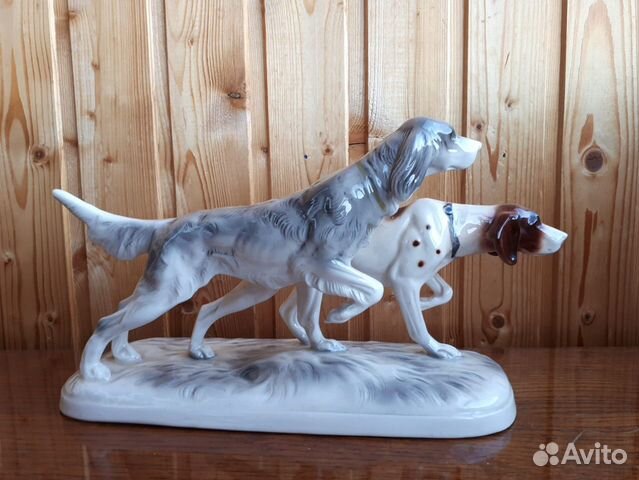 Фарфоровая статуэтка Гончие собаки