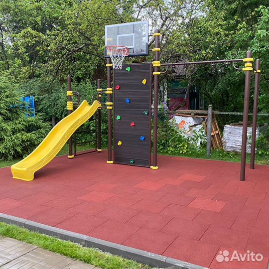 Спортивный уличный комплекс