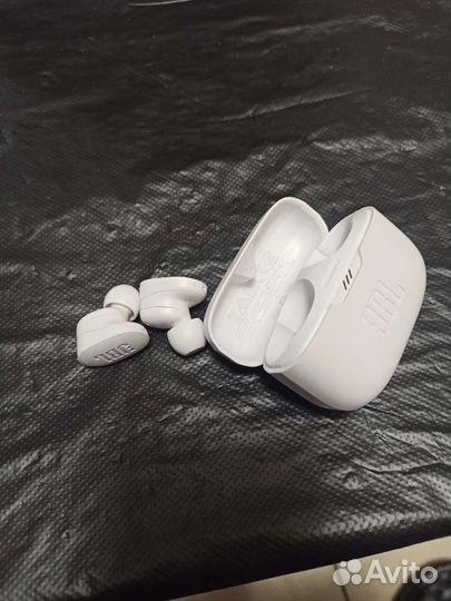 Без проводные наушники jbl