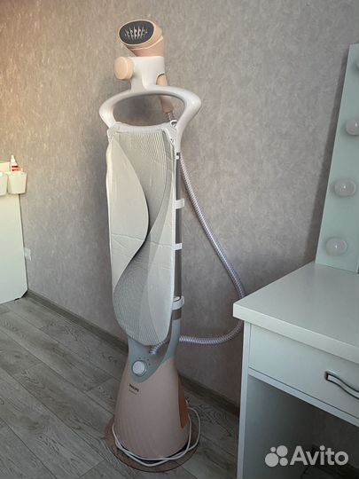 Отпариватель для одежды напольный Fhilips