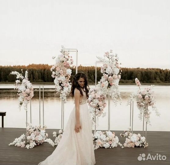 Оформление свадебного зала