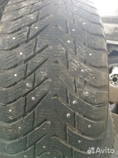 Nokian Tyres Hakkapeliitta 8 SUV 235/55 R17 103T