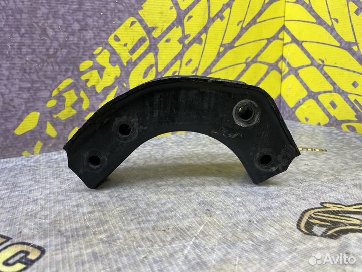Кронштейн опоры кпп задний МКПП Aveo T250 Авео