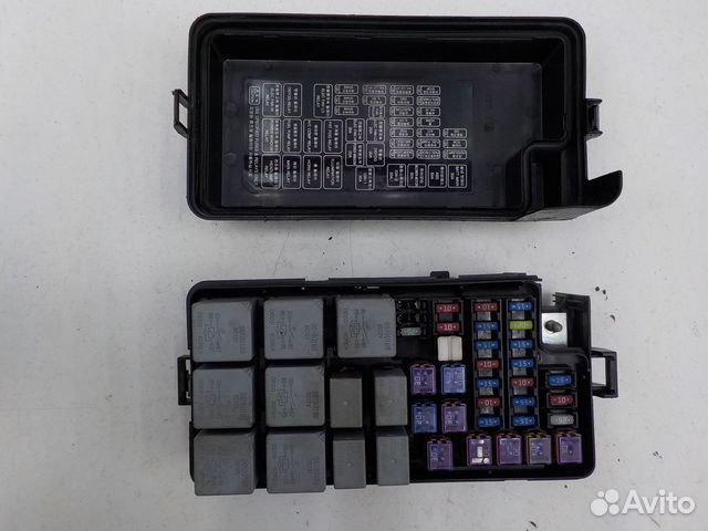 Блок предохранителей (моторный отсек) Chevrolet La