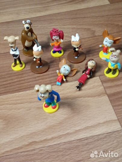 Игрушки из киндера