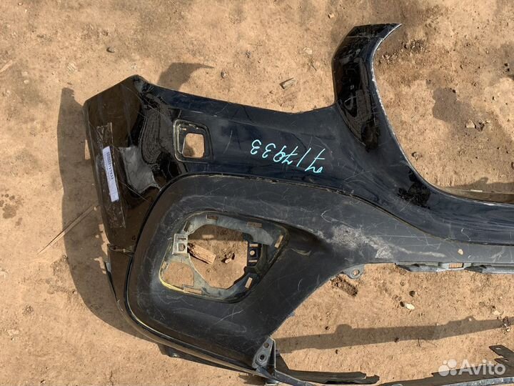 Передний бампер Mercedes Cla