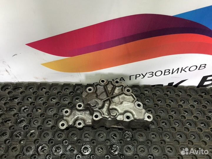 1315402120 Масляный насос кпп ZF 16S2221TO