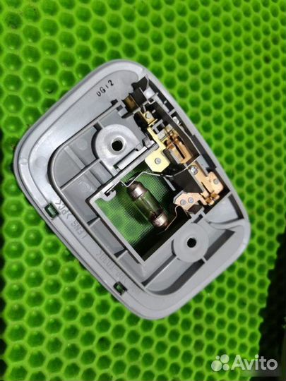 Плафон потолка Mitsubishi Outlander Xl CW5W 4B12