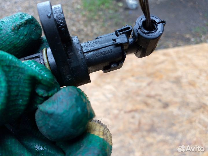 Датчик коленвала cadillac srx 3.6 2005