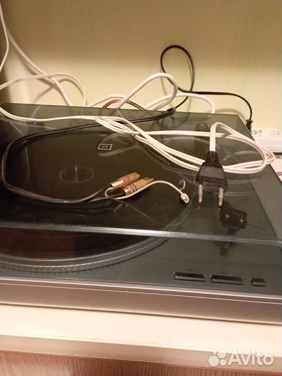 Проигрыватель винила СССР