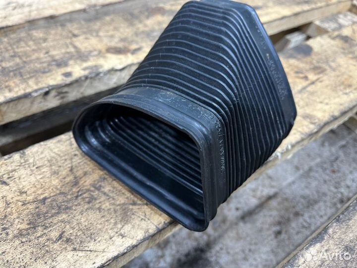 Патрубок впускной системы Bmw 1 E87 N46B20 2004