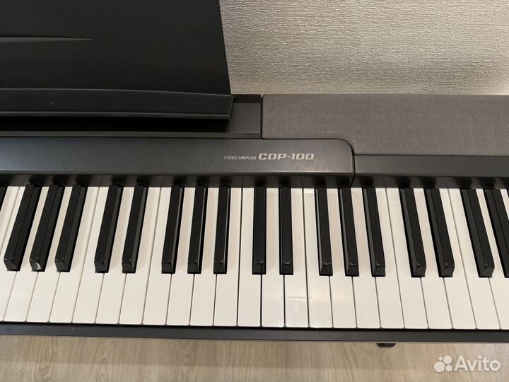 Продается электронное пианино Casio CDP 100