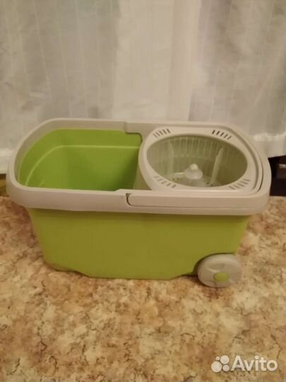 Ведро для вращающийся швабры с отжимом