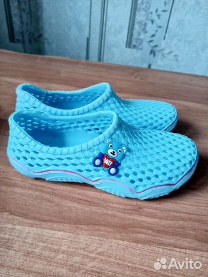 Тапочки для купания р. 33