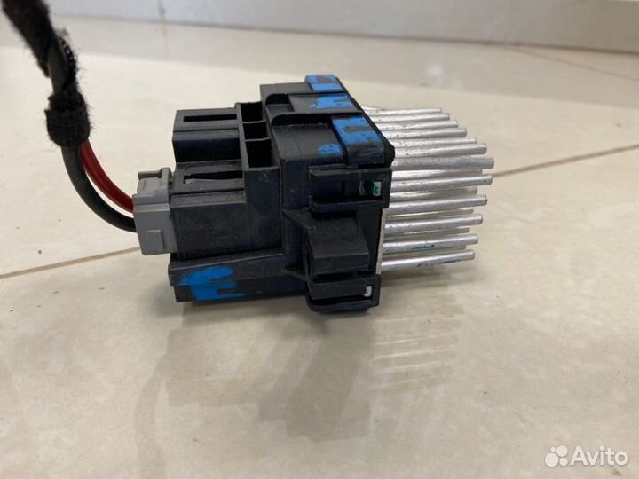 Резистор печки Chevrolet Cruze J300 F16D3 2014